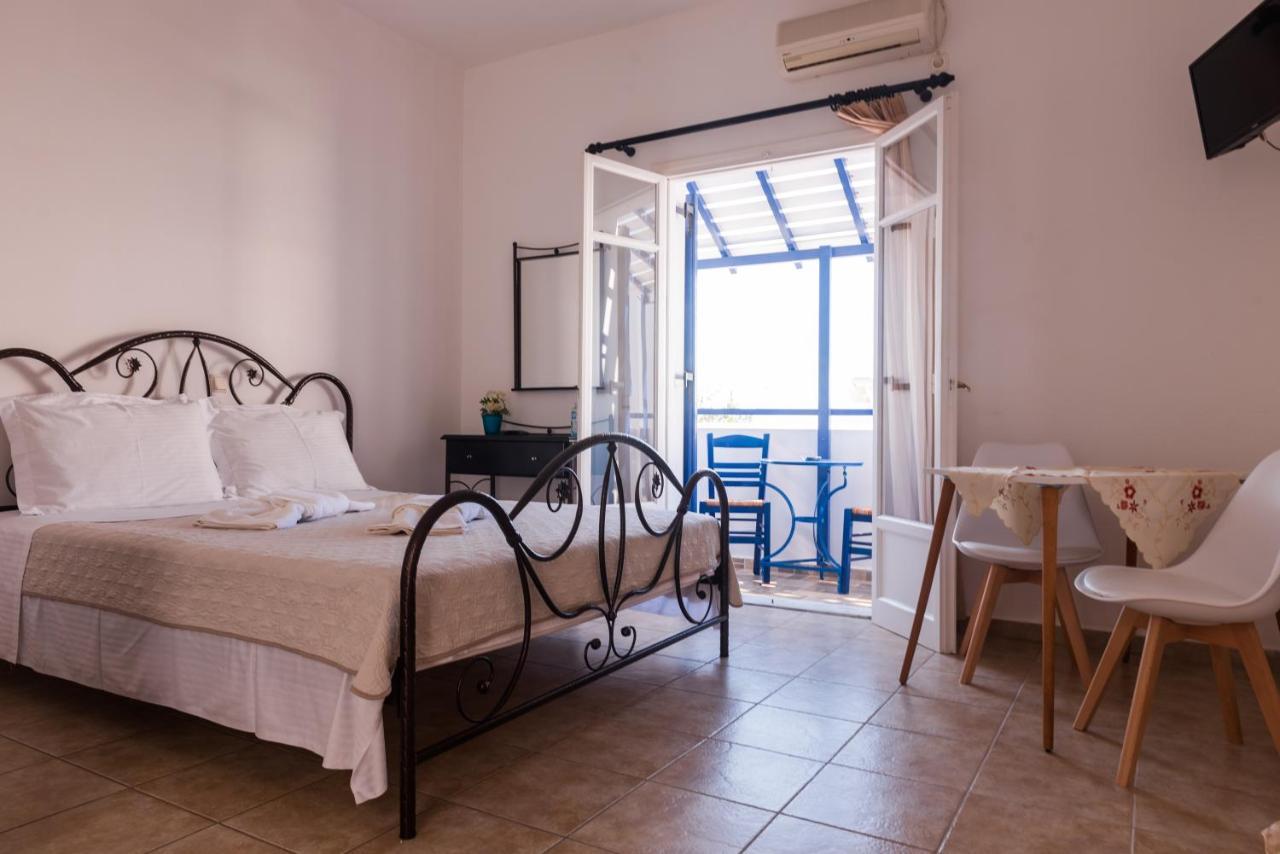 Anastasia Rooms Adamantas  Luaran gambar