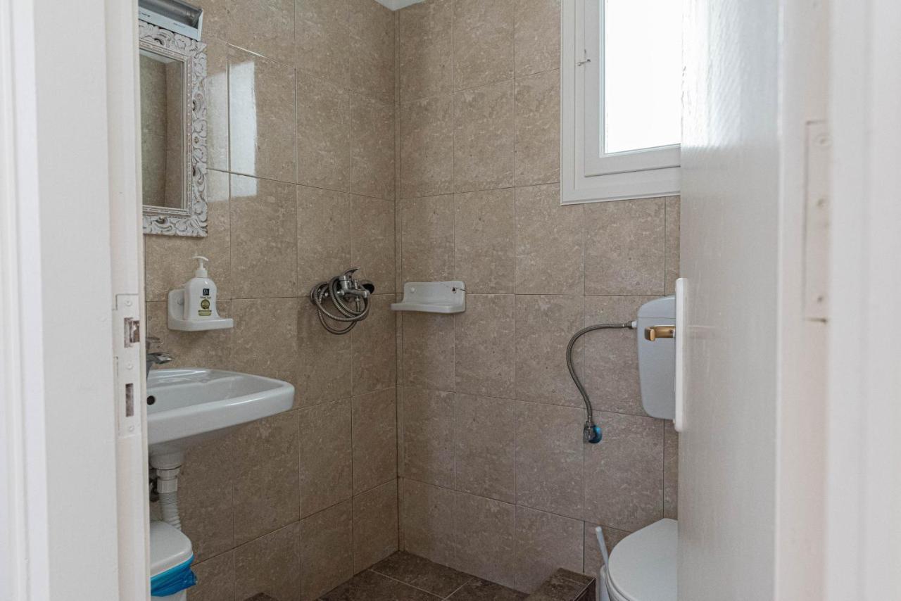 Anastasia Rooms Adamantas  Luaran gambar